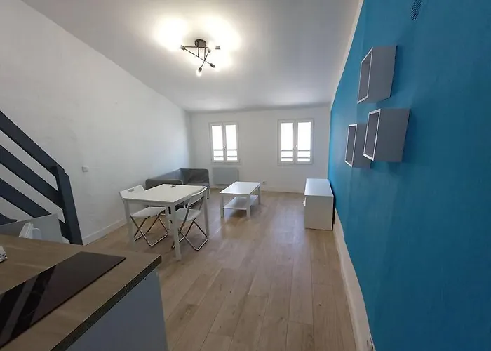 185, Toulon Petit Duplex A Deux Pas De L\'Opera